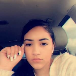 Meet your Posher, Amaya